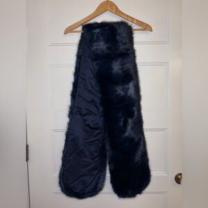 Luxurious Navy Leopard Faux Fur Long Scarf